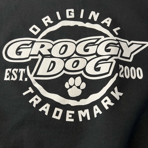 GROGGY DOG UNISEX BLACK SWEATSHIRT SIZE YOUTH MEDIUM - Picture 6 of 6
